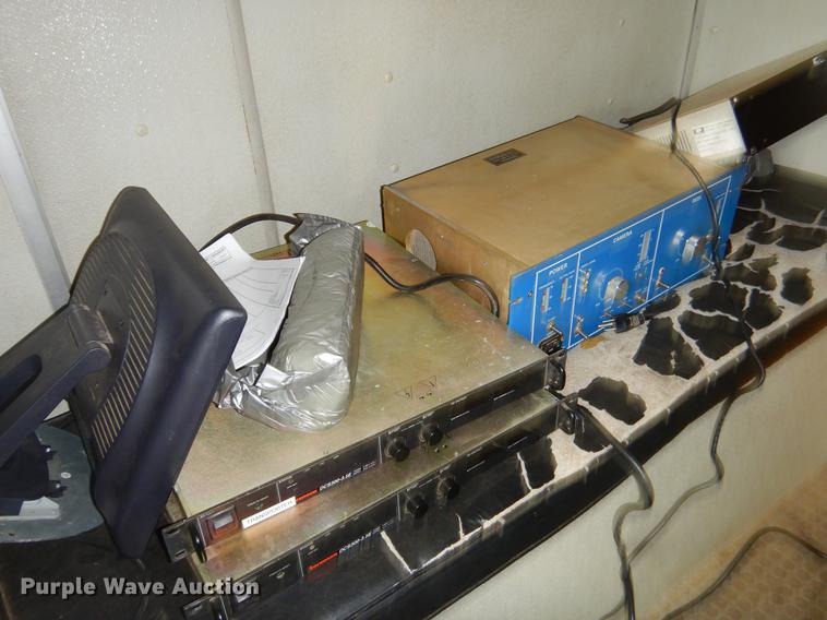 image for item EI9102 1997 Chevrolet P30 box truck