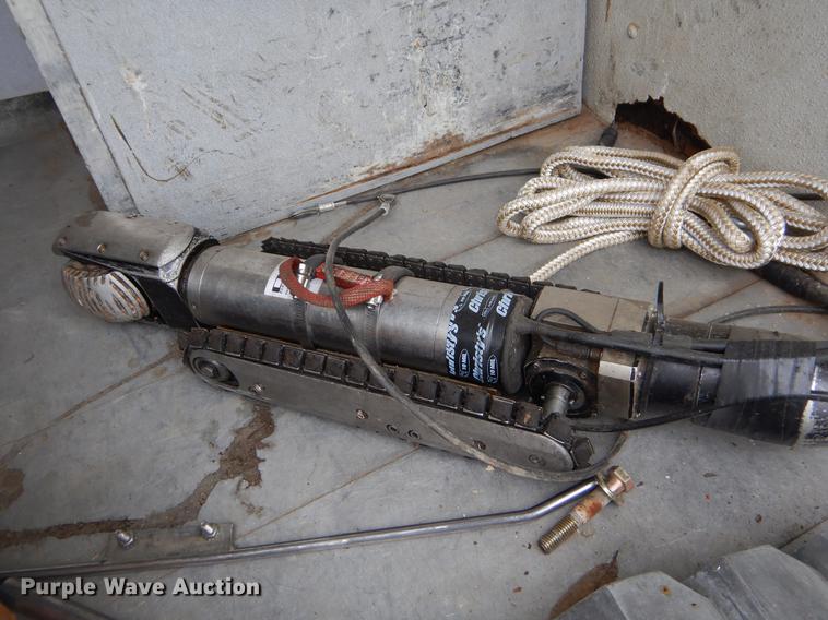 image for item EI9102 1997 Chevrolet P30 box truck