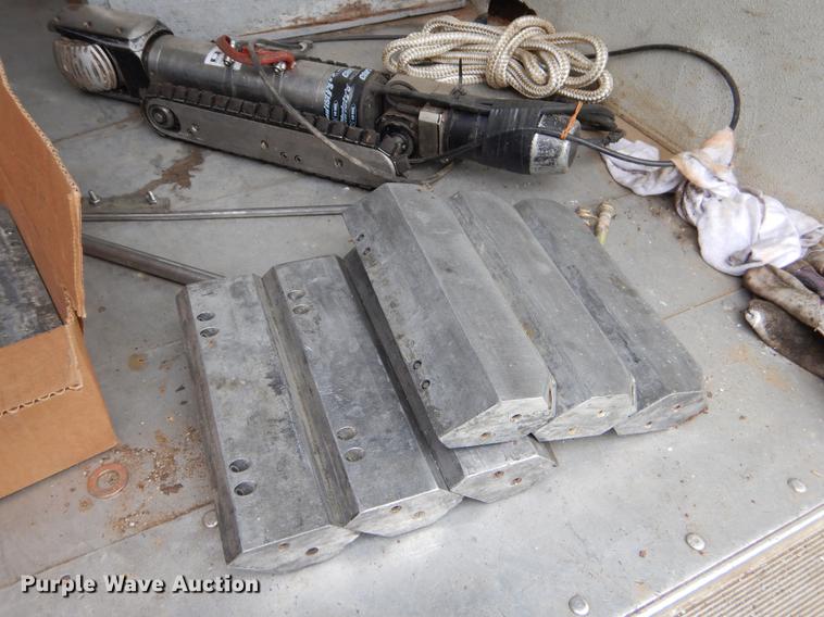 image for item EI9102 1997 Chevrolet P30 box truck