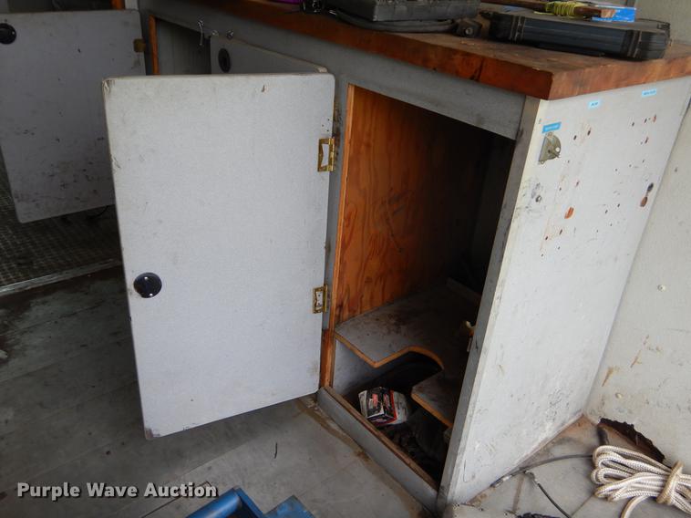 image for item EI9102 1997 Chevrolet P30 box truck