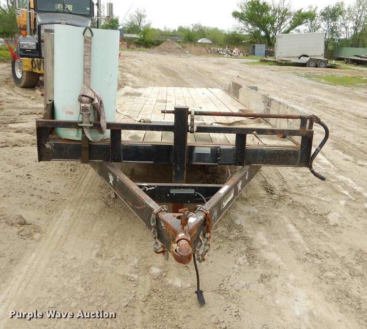 image for item EI9109 2011 Lone Star equipment trailer