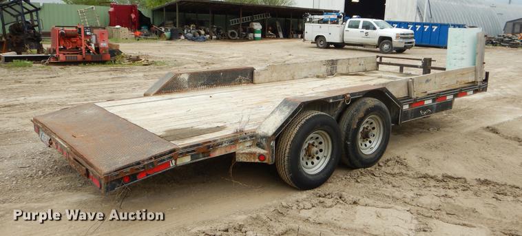 image for item EI9109 2011 Lone Star equipment trailer
