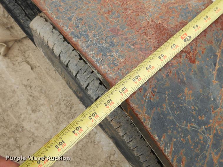 image for item EI9109 2011 Lone Star equipment trailer