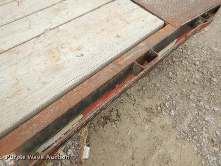 image for item EI9109 2011 Lone Star equipment trailer