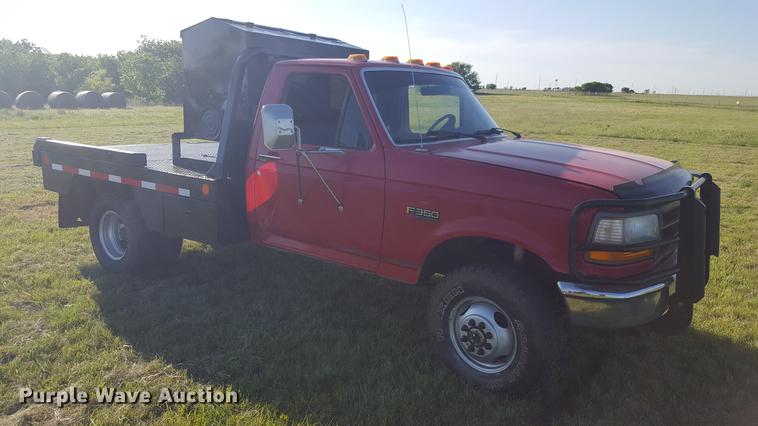 image for item EI9584 1995 Ford F350 bale bed pickup truck