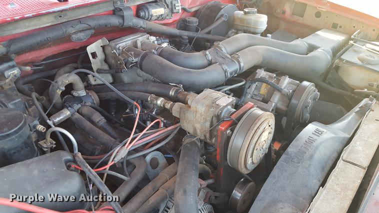 image for item EI9584 1995 Ford F350 bale bed pickup truck