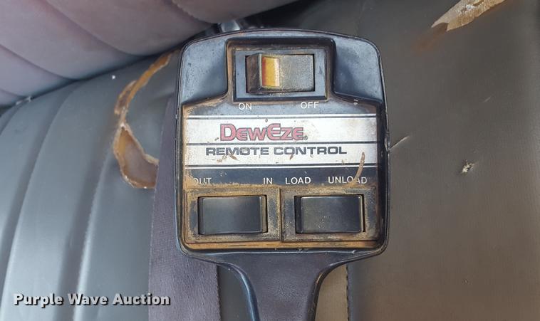 image for item EI9584 1995 Ford F350 bale bed pickup truck