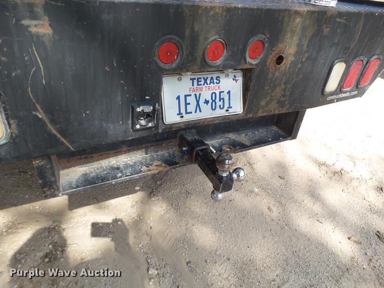 image for item EI9589 1999 Chevrolet Silverado 2500 flatbed pickup truck