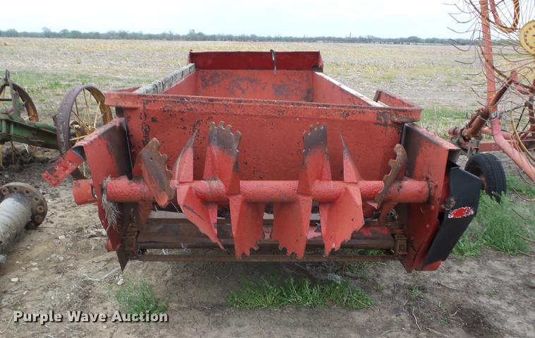 image for item EI9811 Gehl 250 manure spreader