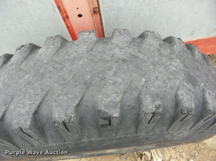 image for item EI9811 Gehl 250 manure spreader