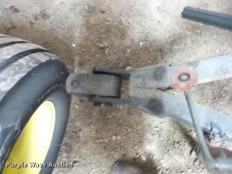 image for item EI9812 Bush Hog 3210 rotary mower