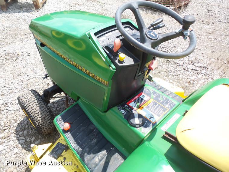 image for item EJ9442 John Deere 425 lawn mower