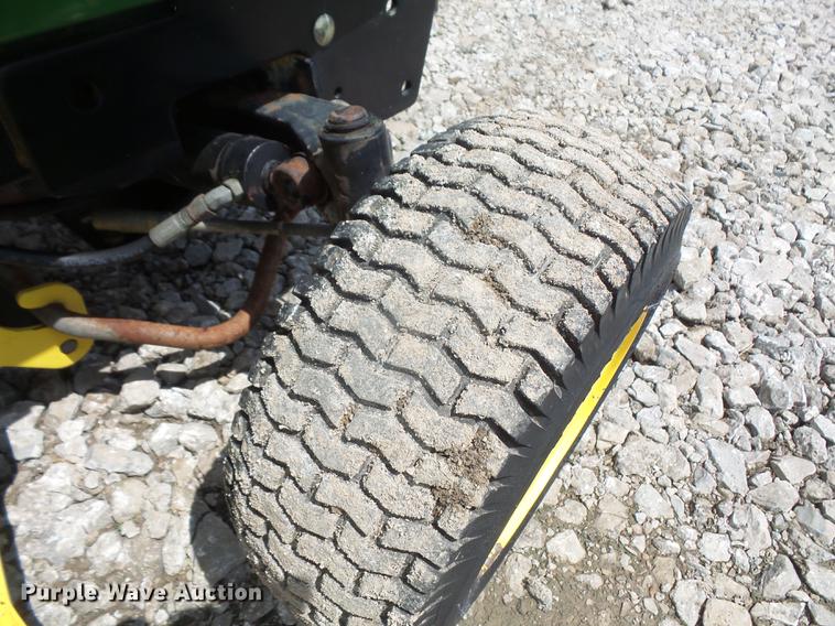 image for item EJ9442 John Deere 425 lawn mower