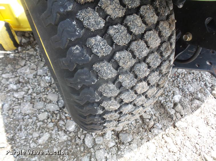 image for item EJ9442 John Deere 425 lawn mower