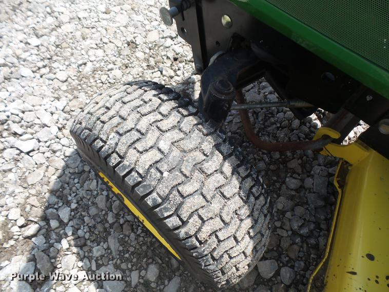 image for item EJ9442 John Deere 425 lawn mower