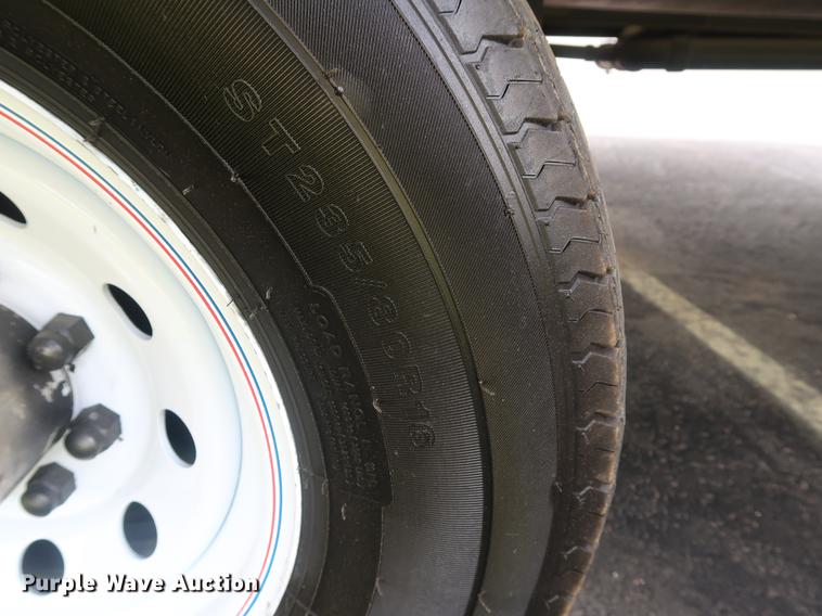 image for item EP9328 2005 Montana camper