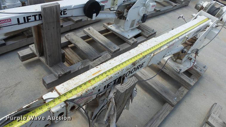 image for item ET9501 Liftmoore 2700A crane