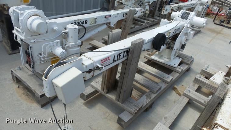 image for item ET9502 Liftmoore 2700AR crane