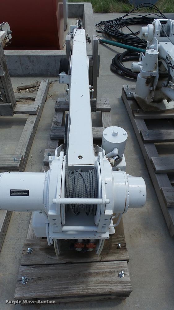 image for item ET9502 Liftmoore 2700AR crane