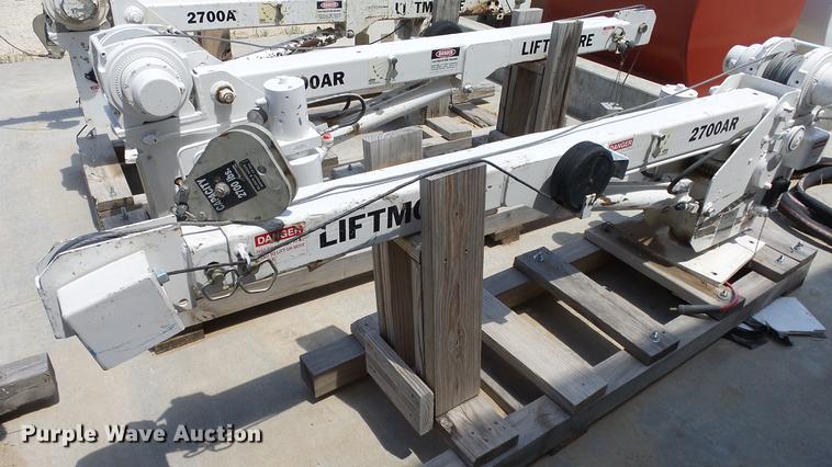 image for item ET9503 Liftmoore 2700AR crane