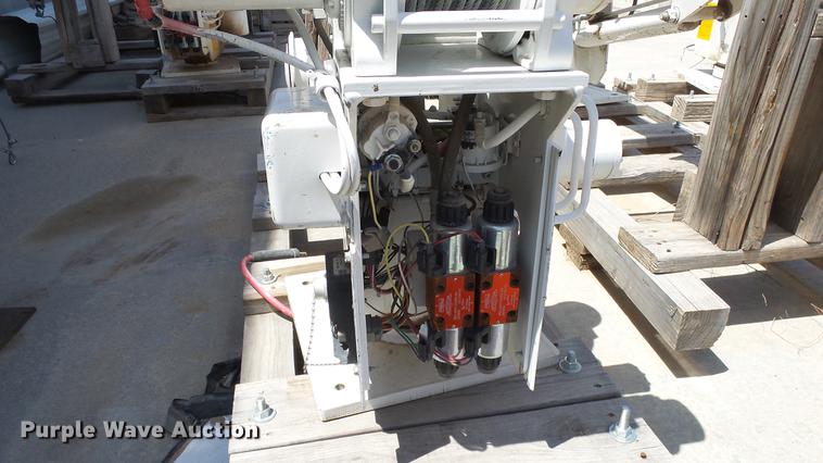 image for item ET9503 Liftmoore 2700AR crane