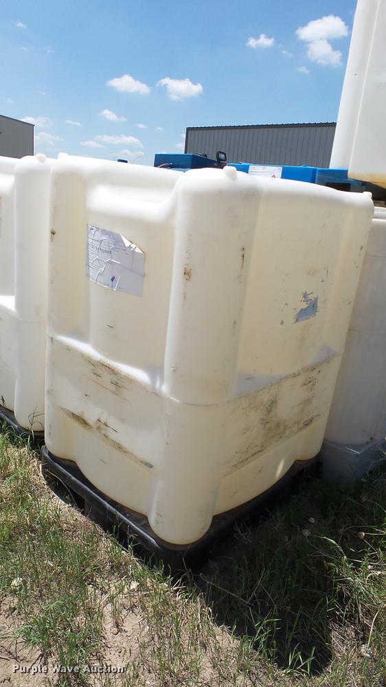 image for item ET9510 (18) poly tanks