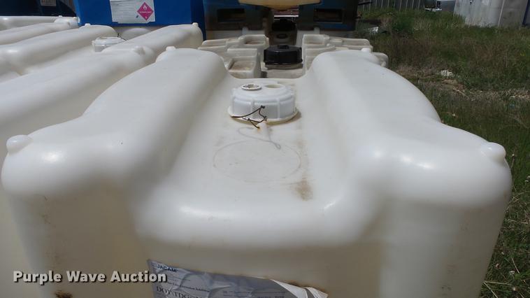 image for item ET9510 (18) poly tanks