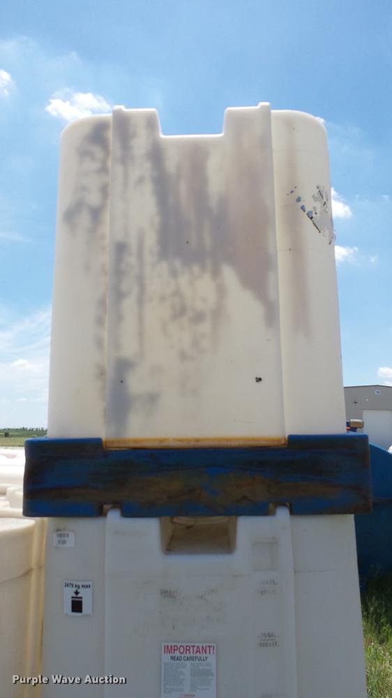 image for item ET9510 (18) poly tanks