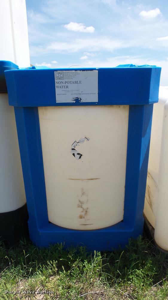 image for item ET9510 (18) poly tanks