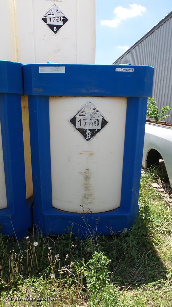 image for item ET9510 (18) poly tanks