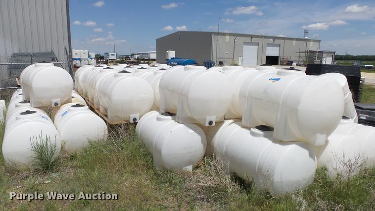 image for item ET9513 Approximately 50 poly tanks