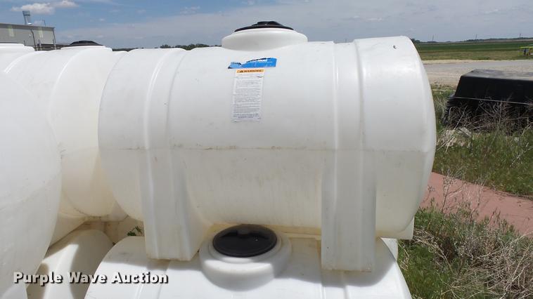 image for item ET9513 Approximately 50 poly tanks