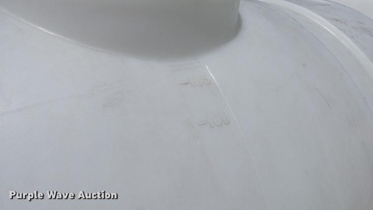 image for item ET9513 Approximately 50 poly tanks