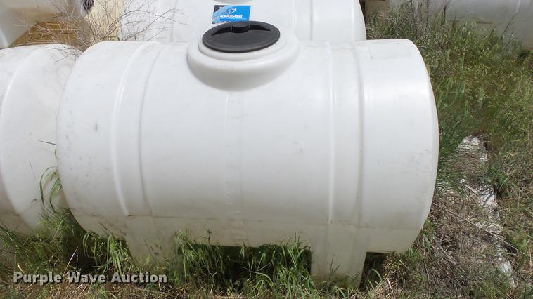 image for item ET9513 Approximately 50 poly tanks