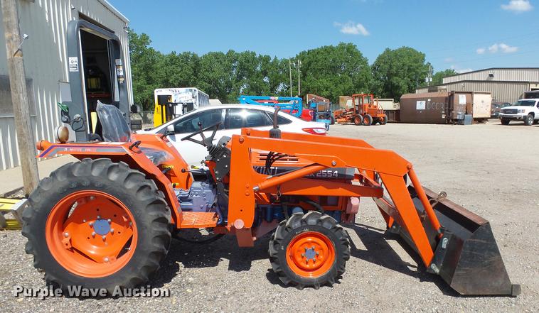image for item ET9517 Kioti LK2554 MFWD tractor