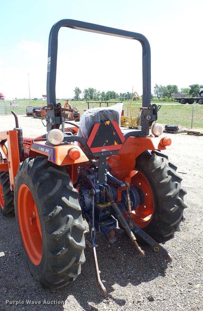 image for item ET9517 Kioti LK2554 MFWD tractor
