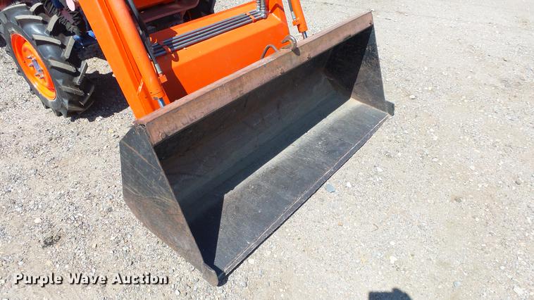 image for item ET9517 Kioti LK2554 MFWD tractor