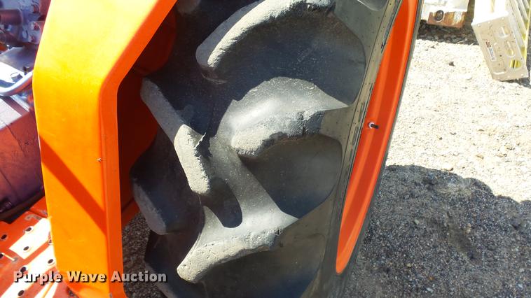 image for item ET9517 Kioti LK2554 MFWD tractor