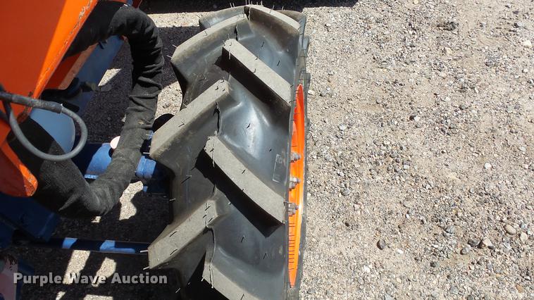 image for item ET9517 Kioti LK2554 MFWD tractor