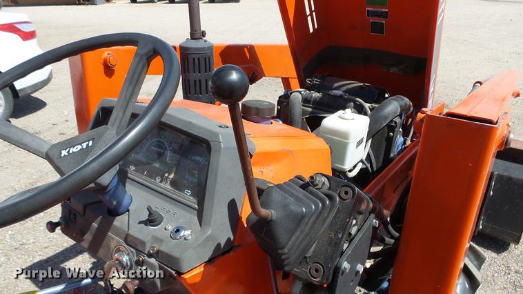 image for item ET9517 Kioti LK2554 MFWD tractor