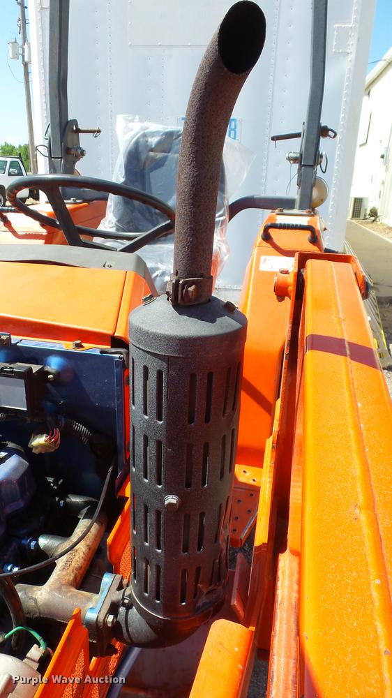 image for item ET9517 Kioti LK2554 MFWD tractor