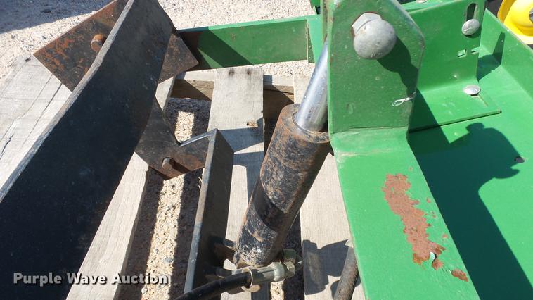 image for item ET9521 John Deere thatcher