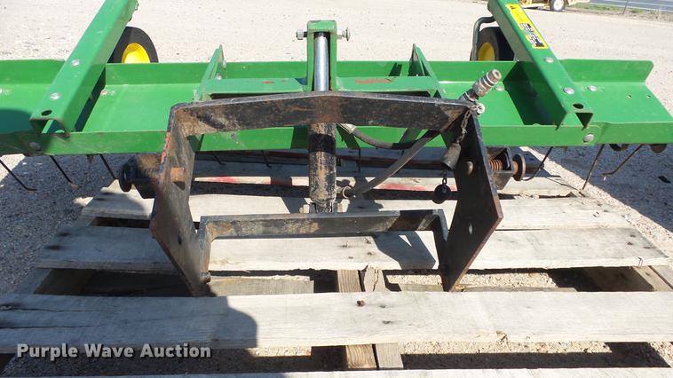 image for item ET9521 John Deere thatcher