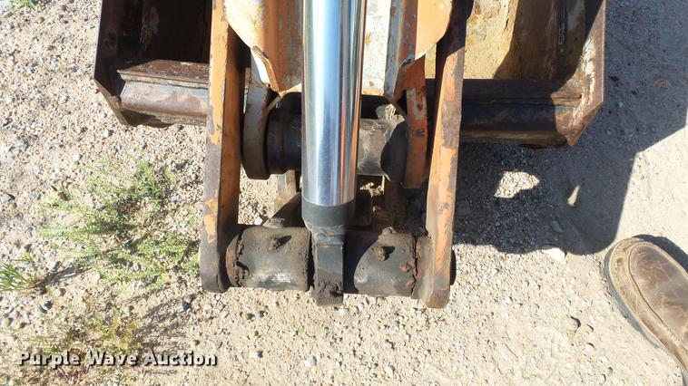 image for item ET9523 Kubota RB5011 backhoe attachment