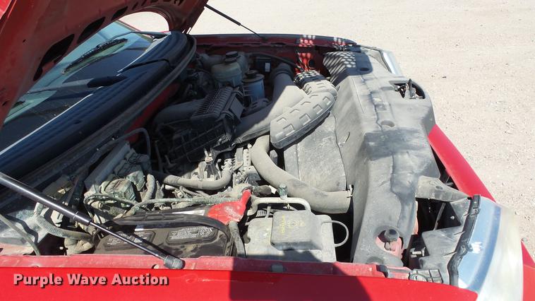 image for item ET9530 2005 Ford F150 SuperCab utility bed pickup truck