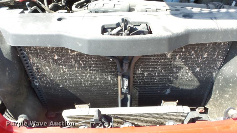 image for item ET9530 2005 Ford F150 SuperCab utility bed pickup truck