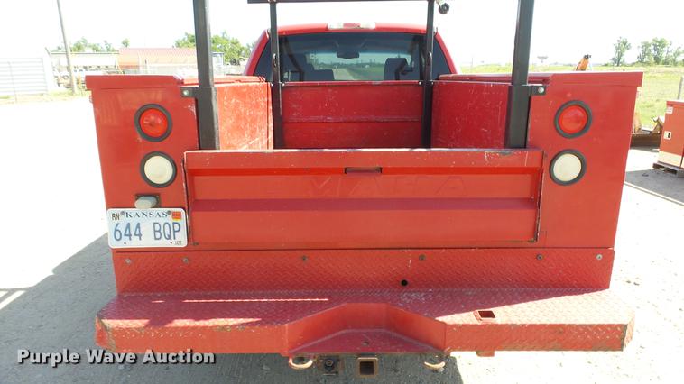 image for item ET9530 2005 Ford F150 SuperCab utility bed pickup truck