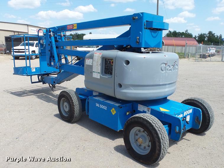 image for item ET9532 Genie 45/25 boom lift