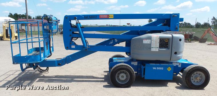 image for item ET9532 Genie 45/25 boom lift