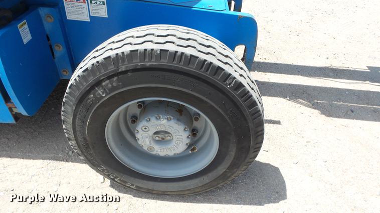 image for item ET9532 Genie 45/25 boom lift